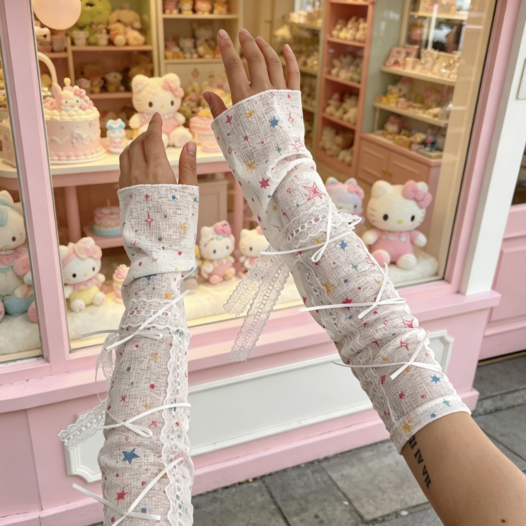 Fingerless Glove Knit - Милые кружевные нарукавники с принтом звезд
