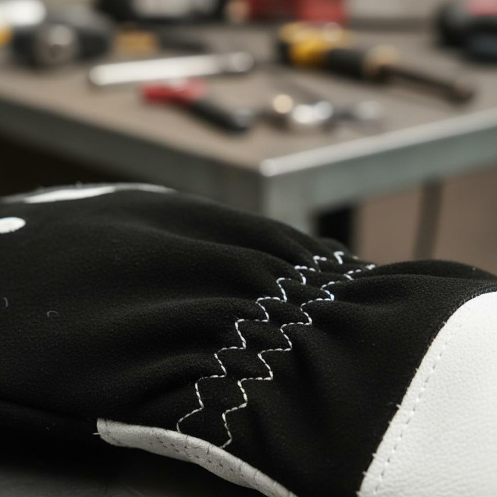 Перчатки для металлообработки  – обзор и цена Heat Resistant Glove